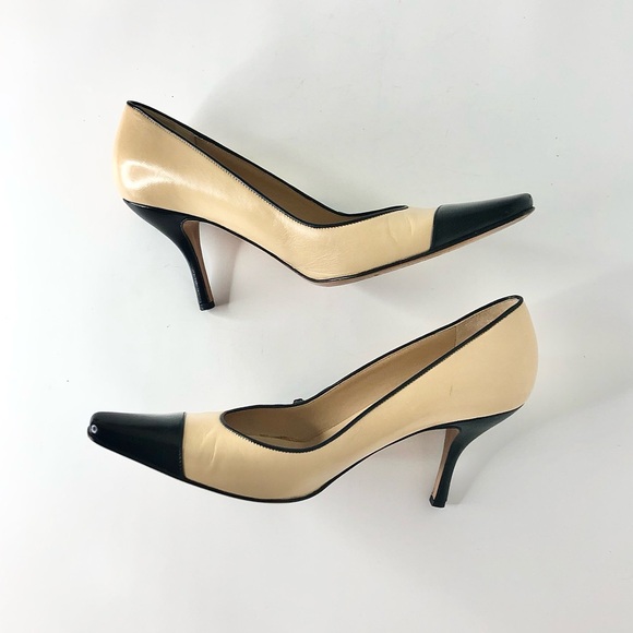 Chanel Retro Vintage Interlocking CC Bow Cap Toe Heeled Pumps 36.5 - Picture 6 of 10